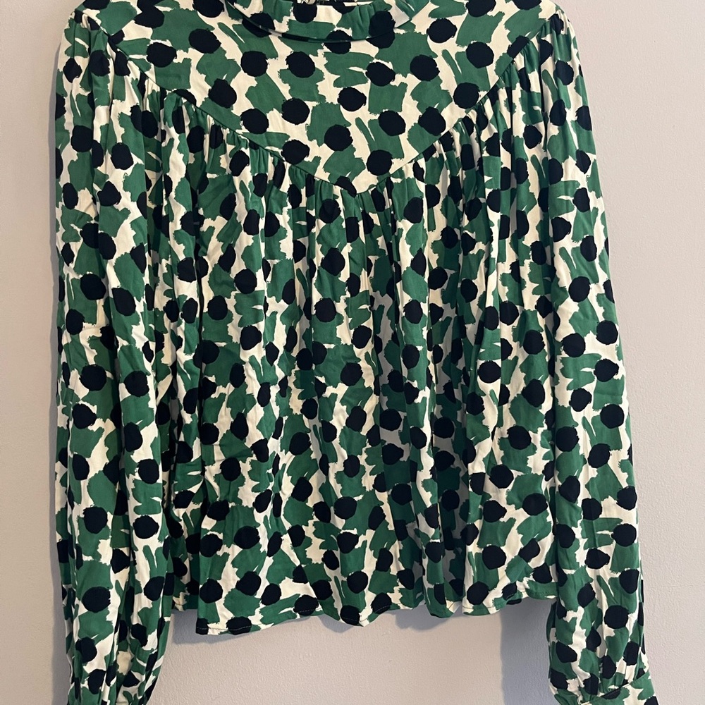 NWT Companie Fantastica Green and Black Patterned Blouse size xl